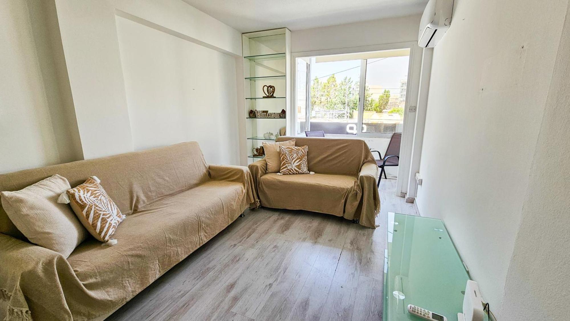 Cheer Up City Apartment, Near To The Finikoudes Beach 라르나카 외부 사진